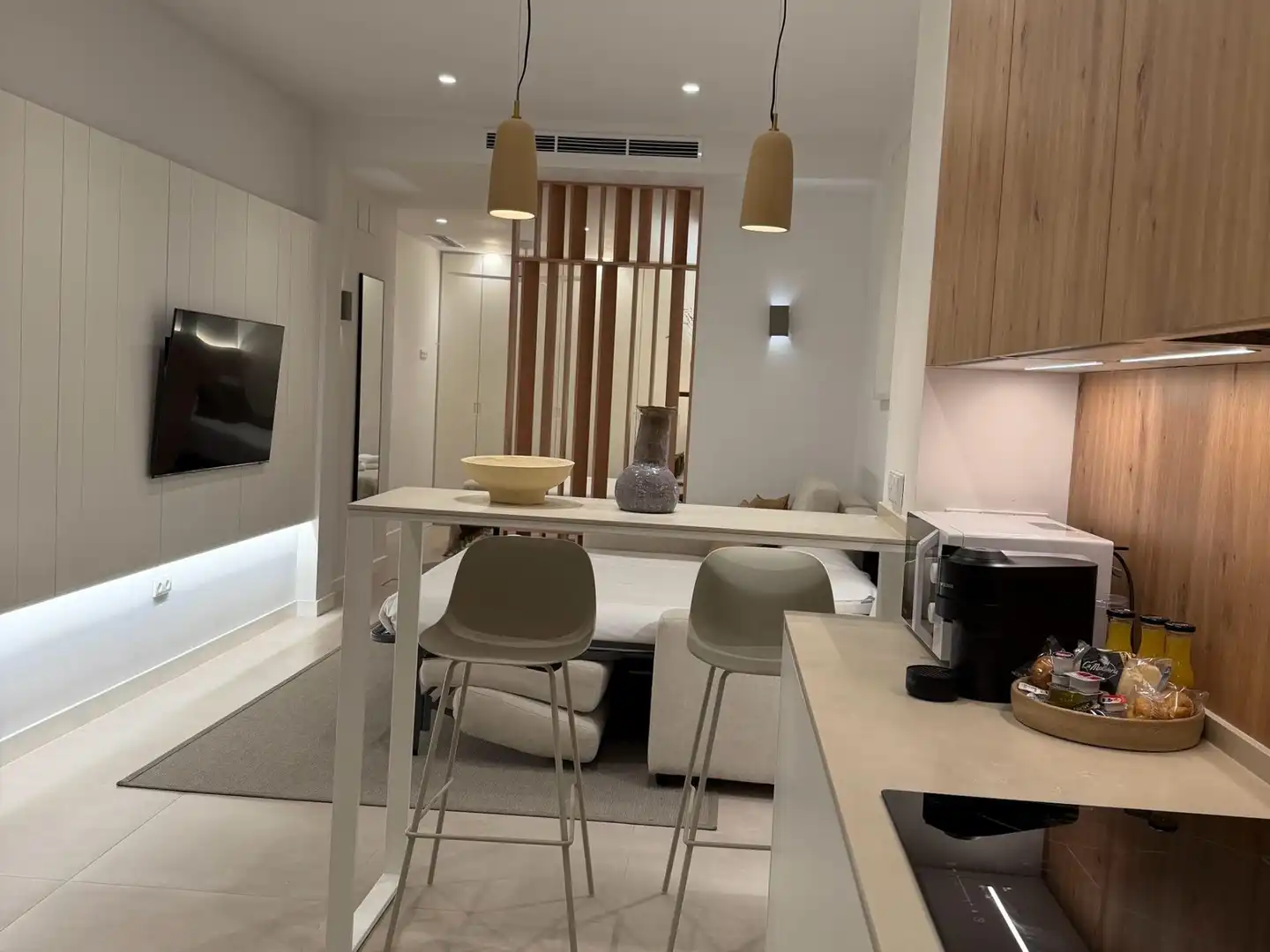 Cuina de Loft en venda en Sevilla amb Aire condicionat, Calefacció i Moblat