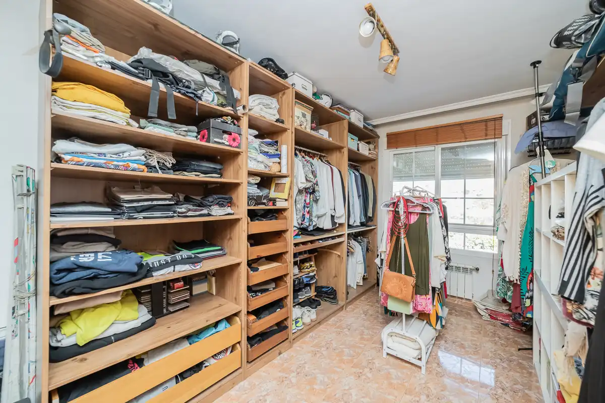 Casa aparellada amb terrassa en venda a Calle Sierra de Gredos 64, imagen 29