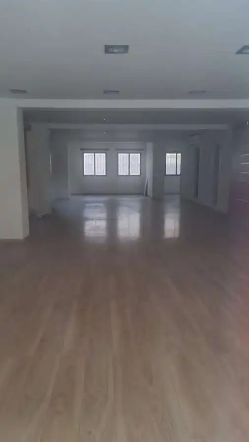 Local comercial de lloguer a Centro, imagen 2