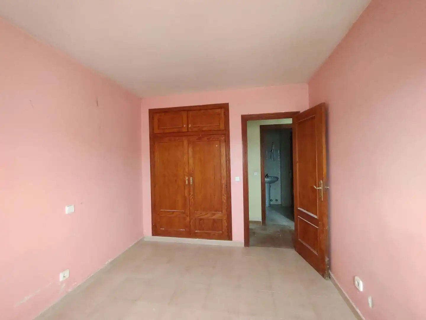 Casa adosada en venda a Mucientes