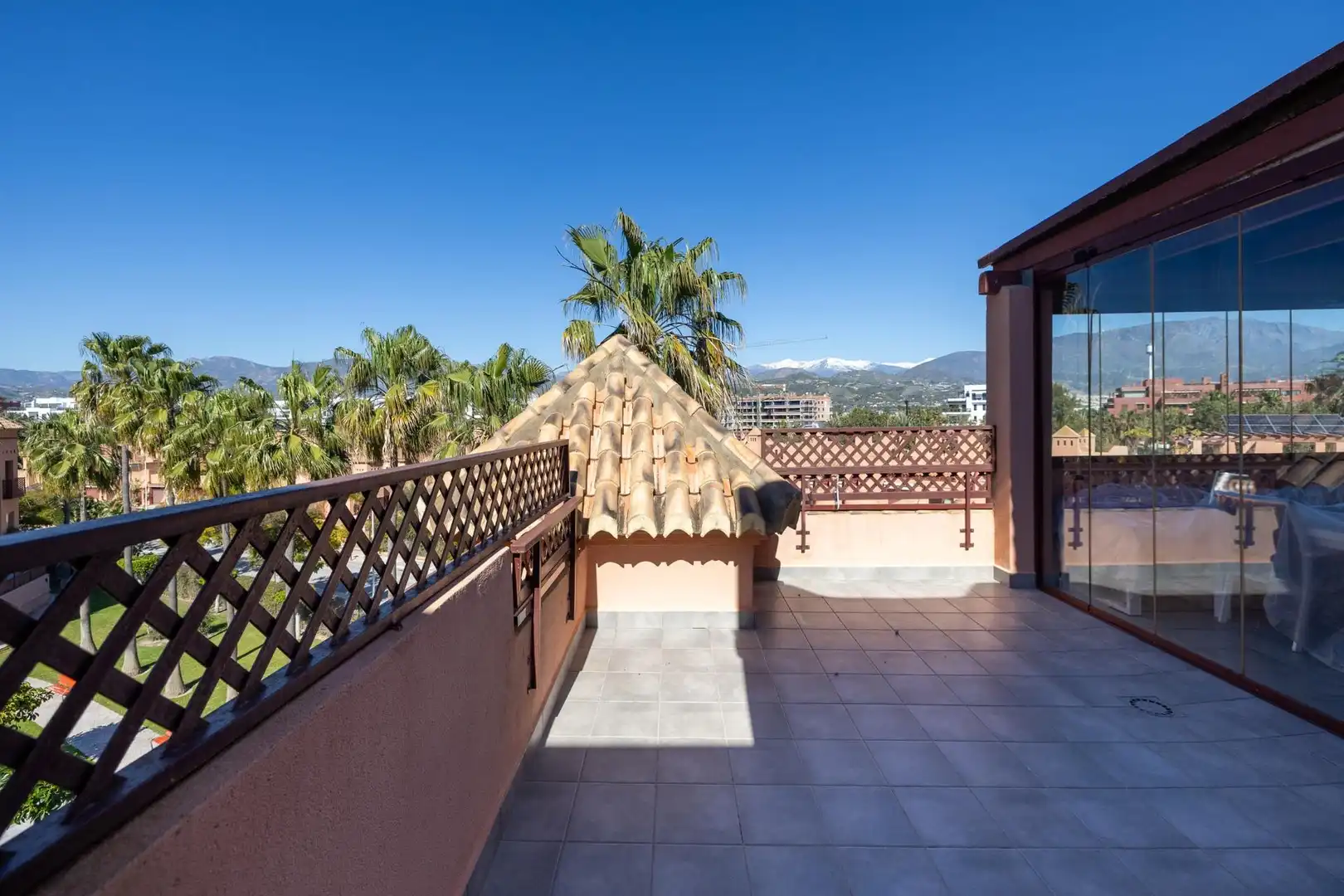 Terrasse von Dachboden zum Verkauf in Motril mit Klimaanlage, Terrasse und Abstellraum