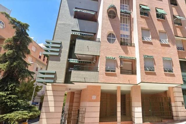 Local comercial en Venta en Avenida Europa - San Antón