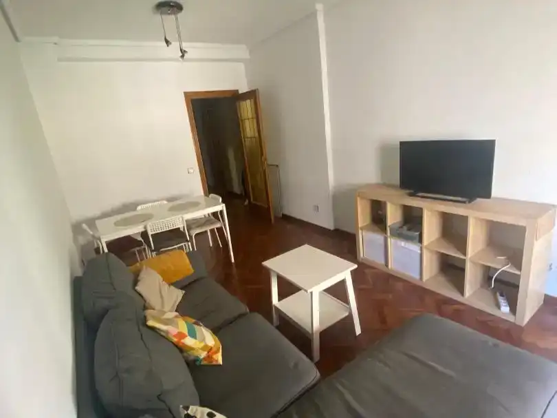 Sala d'estar de Pis en venda en  Madrid Capital amb Balcó