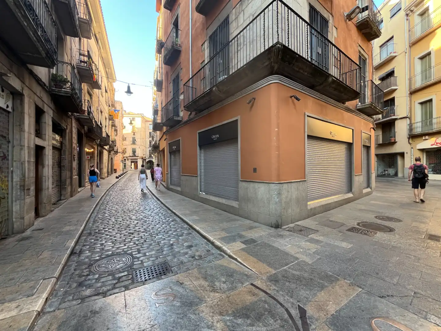 Außenansicht von Geschaftsraum zur Miete in Girona
