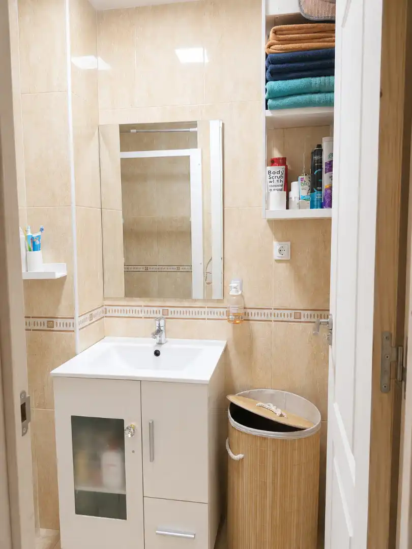 Bathroom of Flat for sale in Málaga  with Furnished