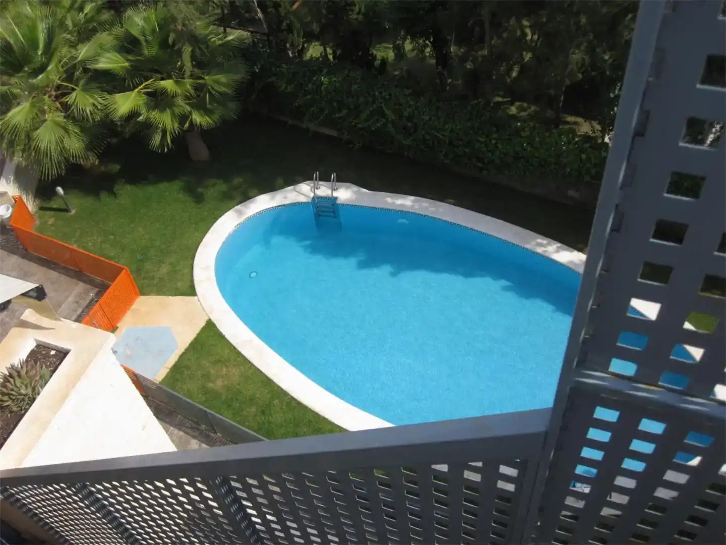 Piscina de Àtic en venda en El Campello amb Aire condicionat, Jardí privat i Parquet