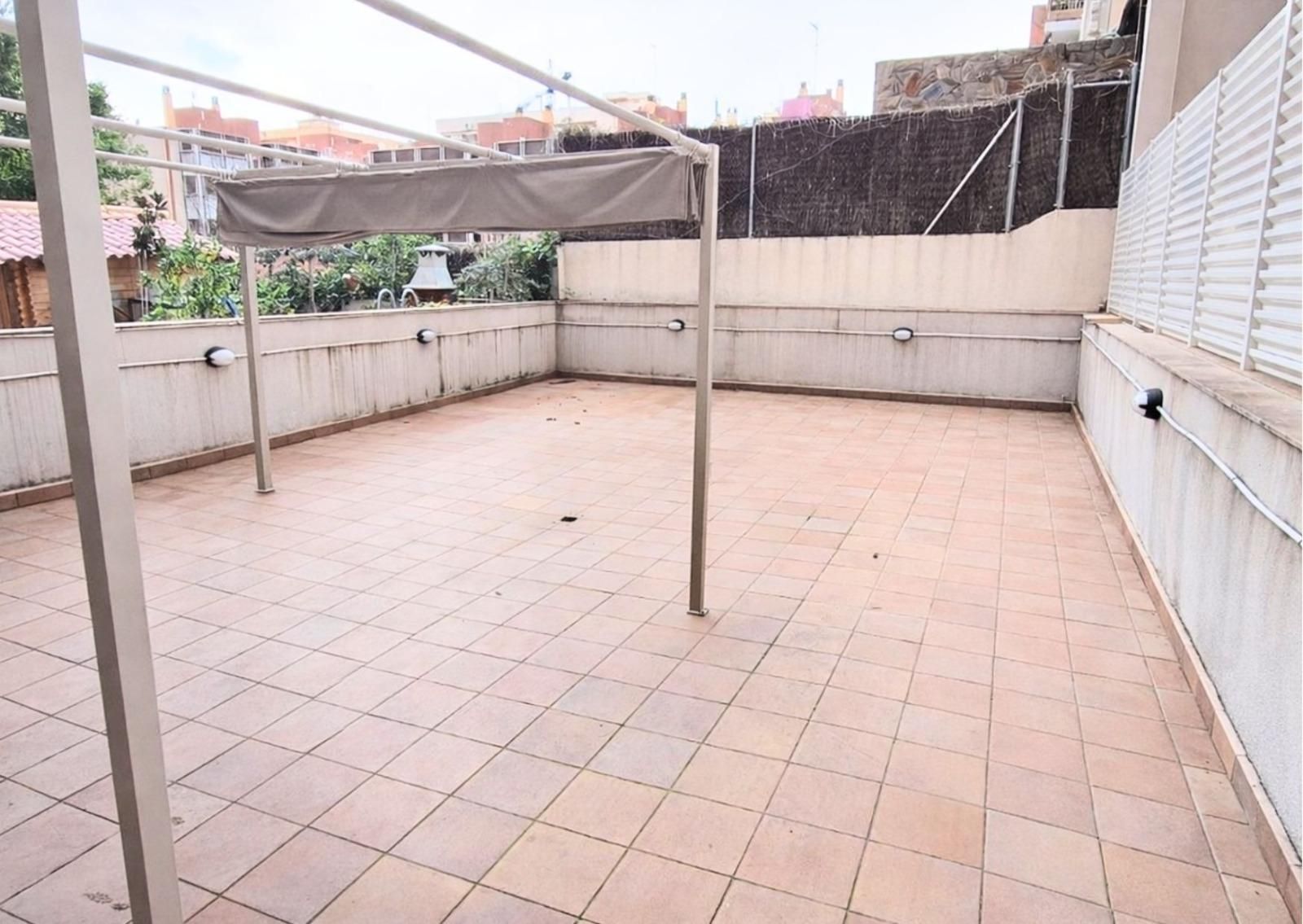 Terraza de Piso en venta en Sabadell con Calefacción, Parquet y Terraza