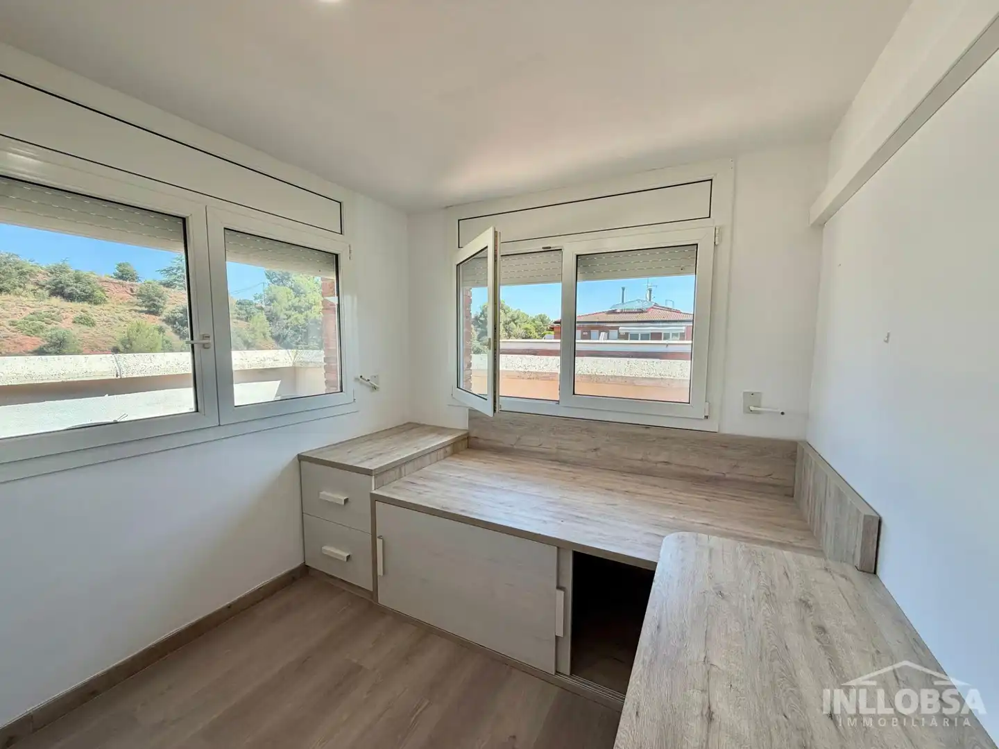 Kitchen of Attic for rent in Manresa  with Air Conditioner, Heating and Terrace