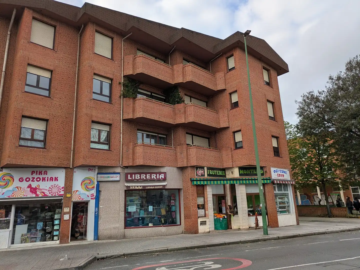 Vista exterior de Piso en venta en Getxo  con Calefacción, Terraza y Trastero