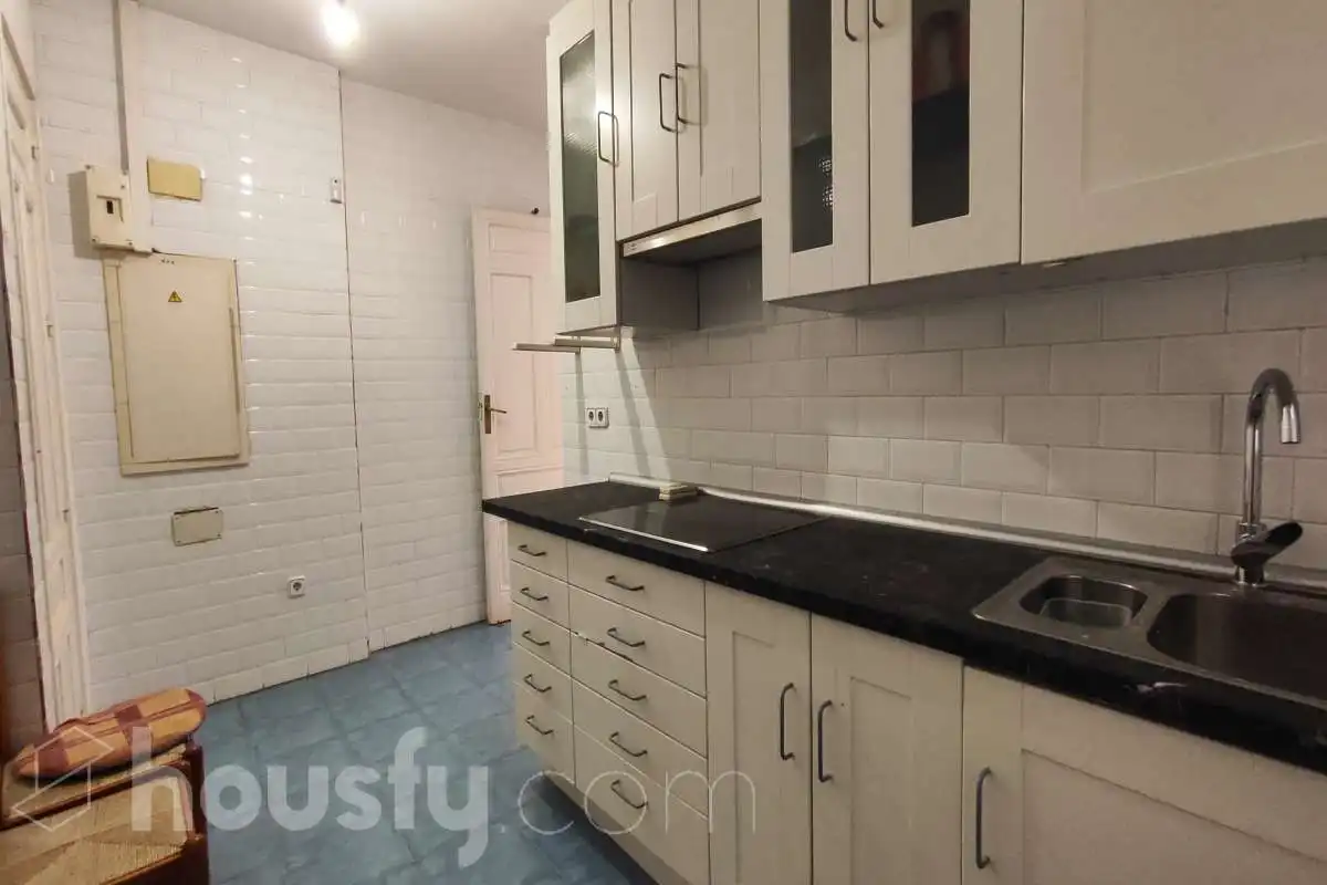 Cocina de Local de alquiler en Madrid