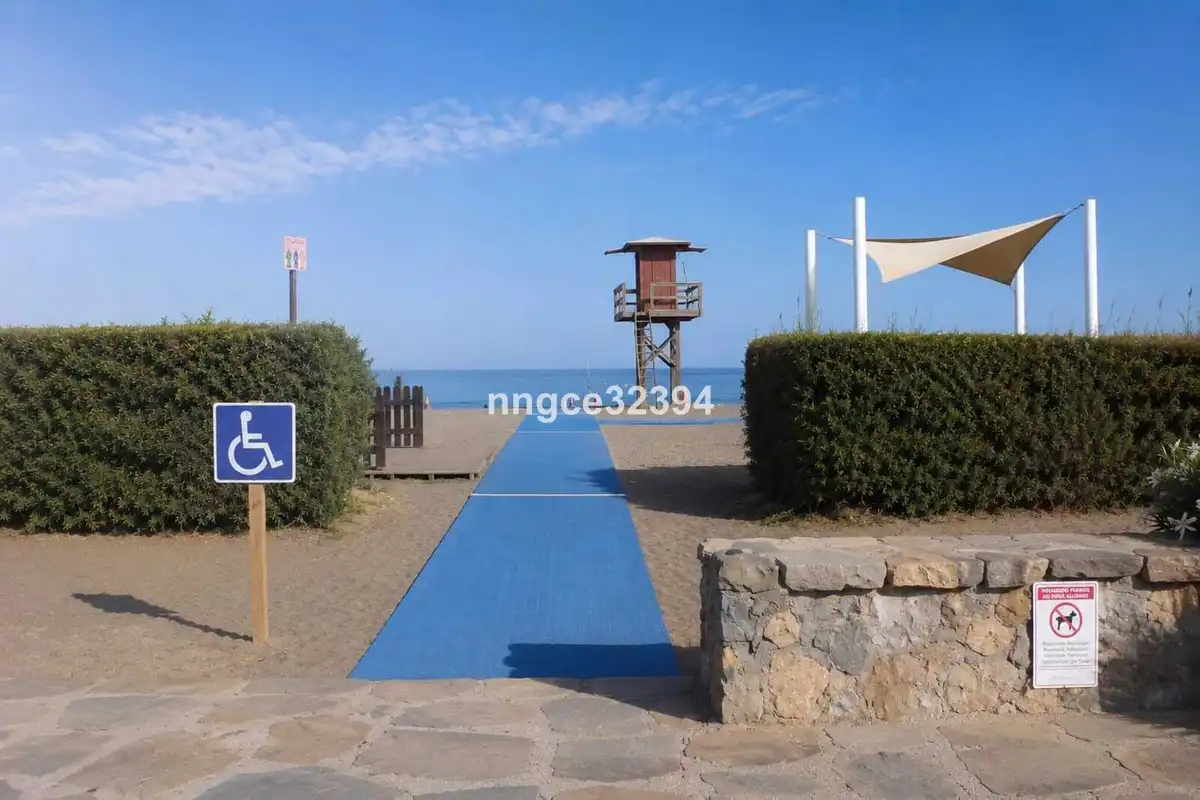 Adossat amb piscina en venda a Marina de Casares, imagen 45