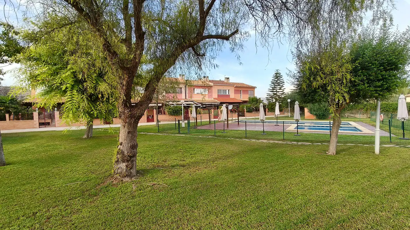 Exterior view of Detached homes for sale in Pedanías Oeste
