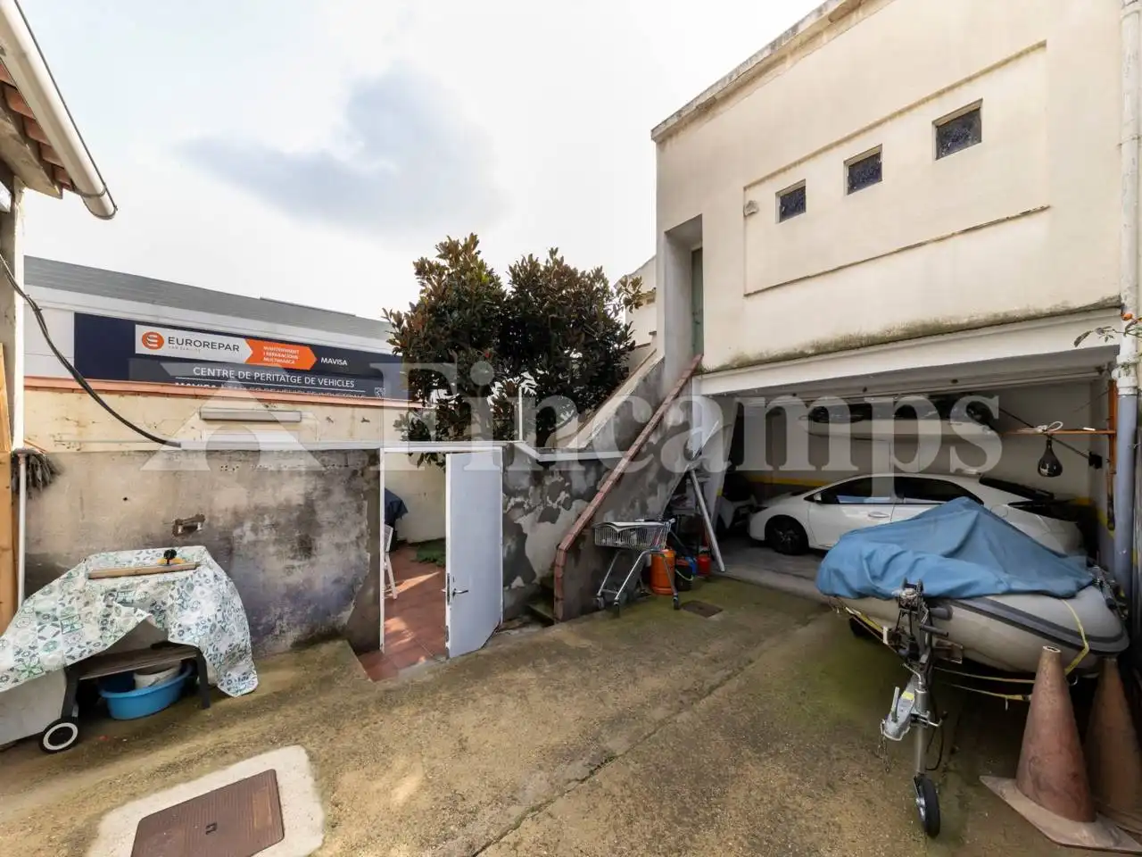 Parking de Casa o chalet en venta en Sabadell con Aire acondicionado, Calefacción y Jardín privado