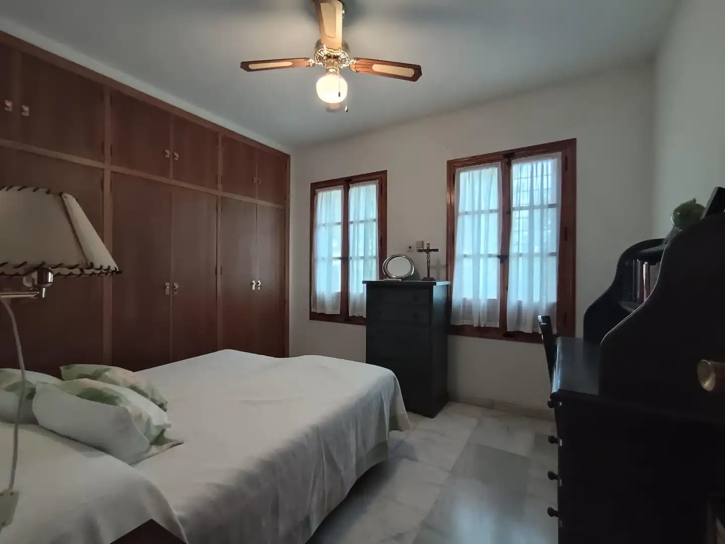 Bedroom of Houses for sale in Córdoba  with Air Conditioner and Private garden