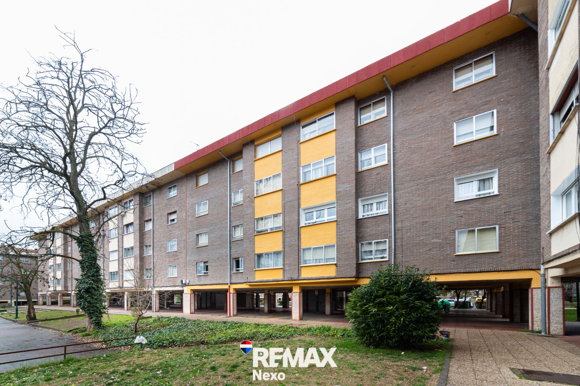 Vista exterior de Piso en venta en Valladolid Capital con Parquet y Amueblado