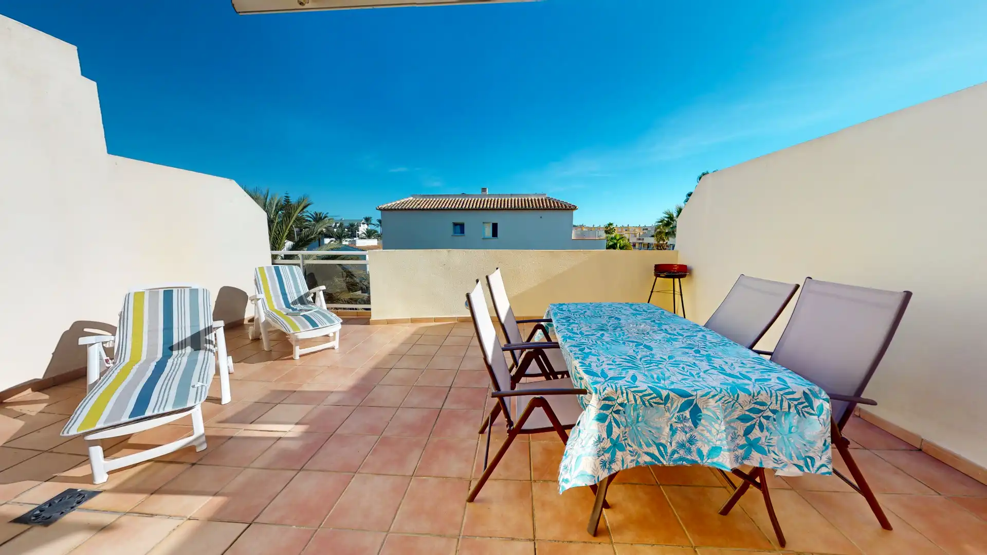 Terraza de Dúplex de alquiler en Dénia con Aire acondicionado, Calefacción y Terraza
