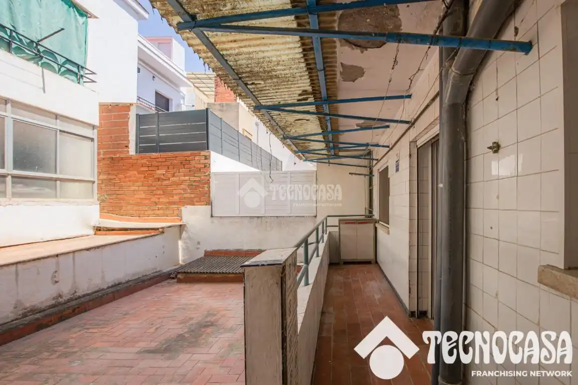 Terrassa de Pis en venda en Viladecans amb Balcó