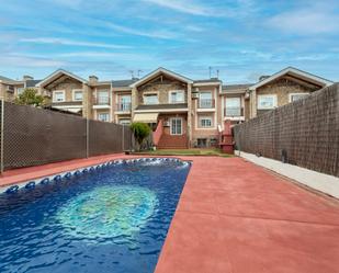 Swimming pool of House or chalet for sale in Arroyomolinos (Madrid)  with Air Conditioner, Heating and Private garden