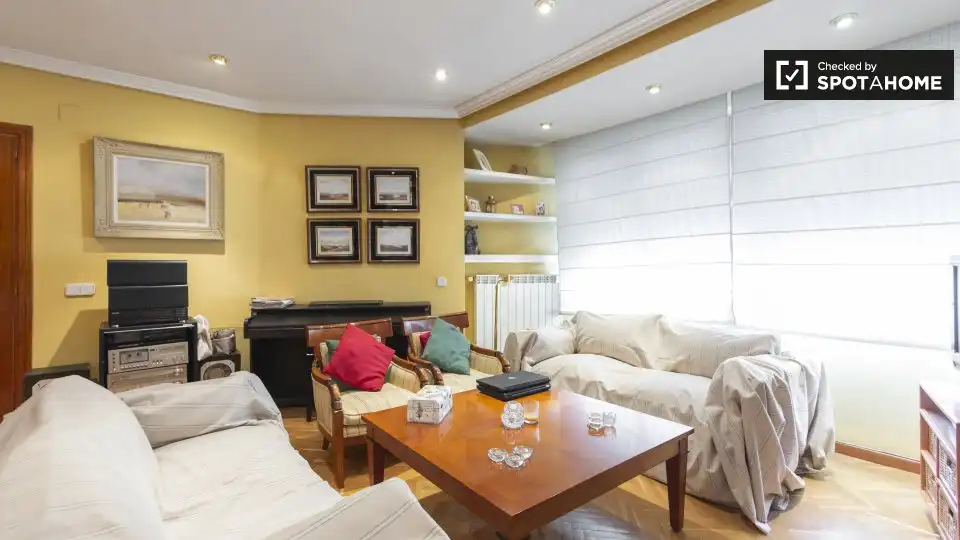 Habitación en Media Legua