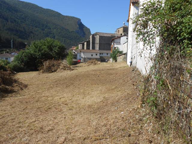 Terreno residencial en Venta en Karrika en Burgui / Burgi