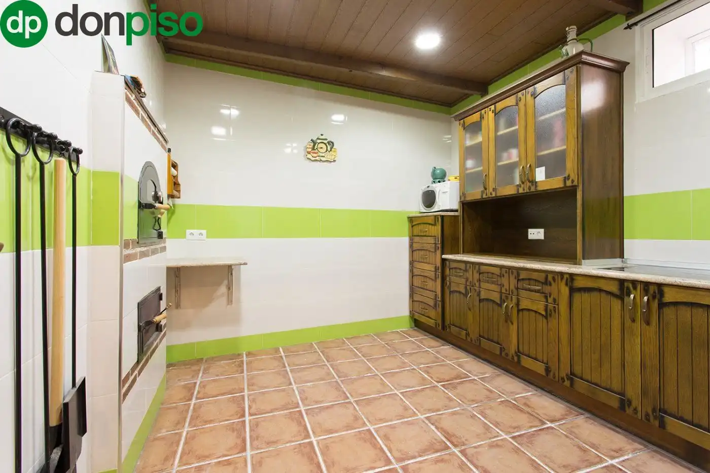 Cocina de Casa o chalet en venta en Alamedilla con Parquet y Terraza