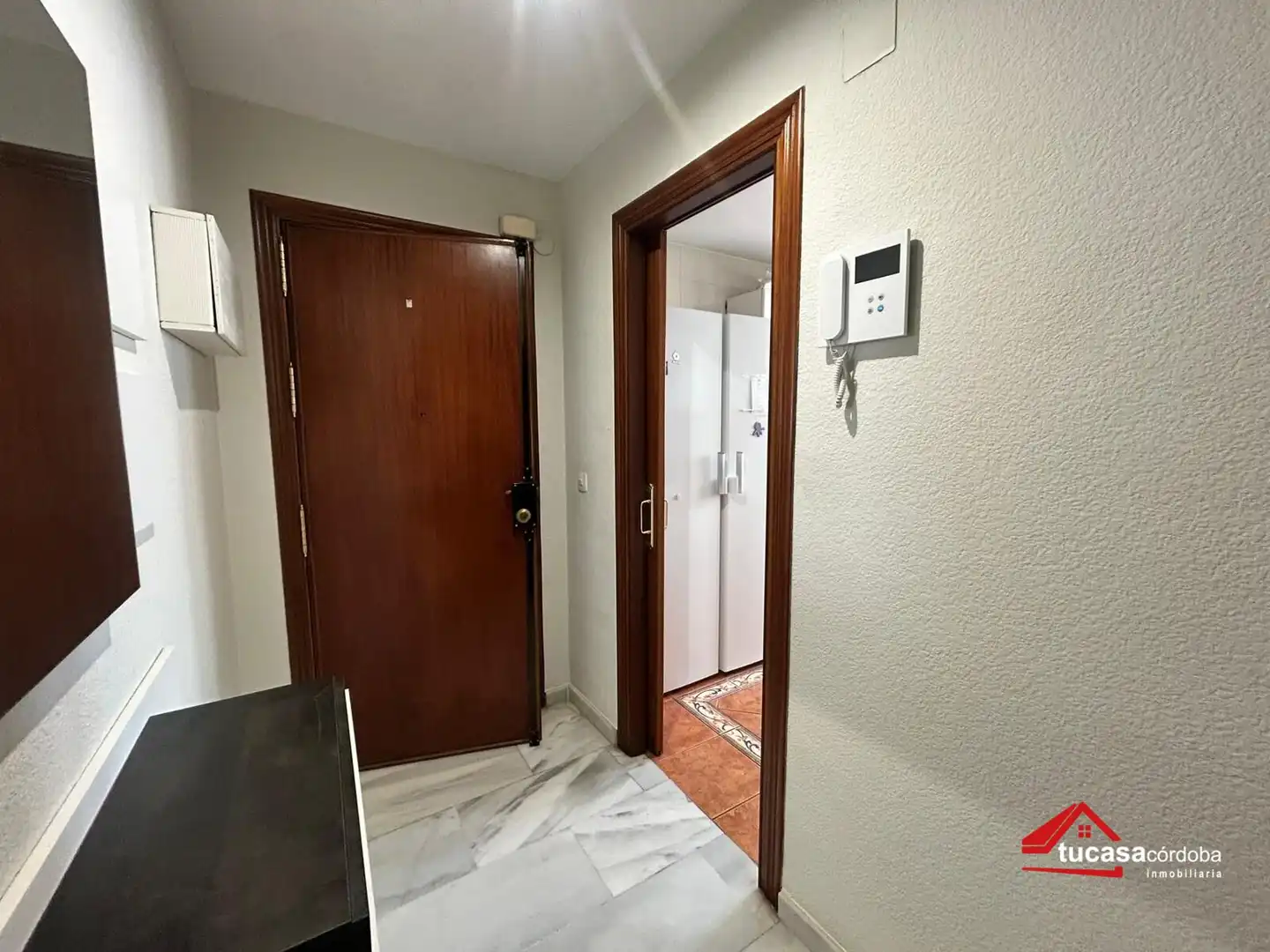 Wohnung zum Verkauf in Córdoba mit Klimaanlage und Terrasse