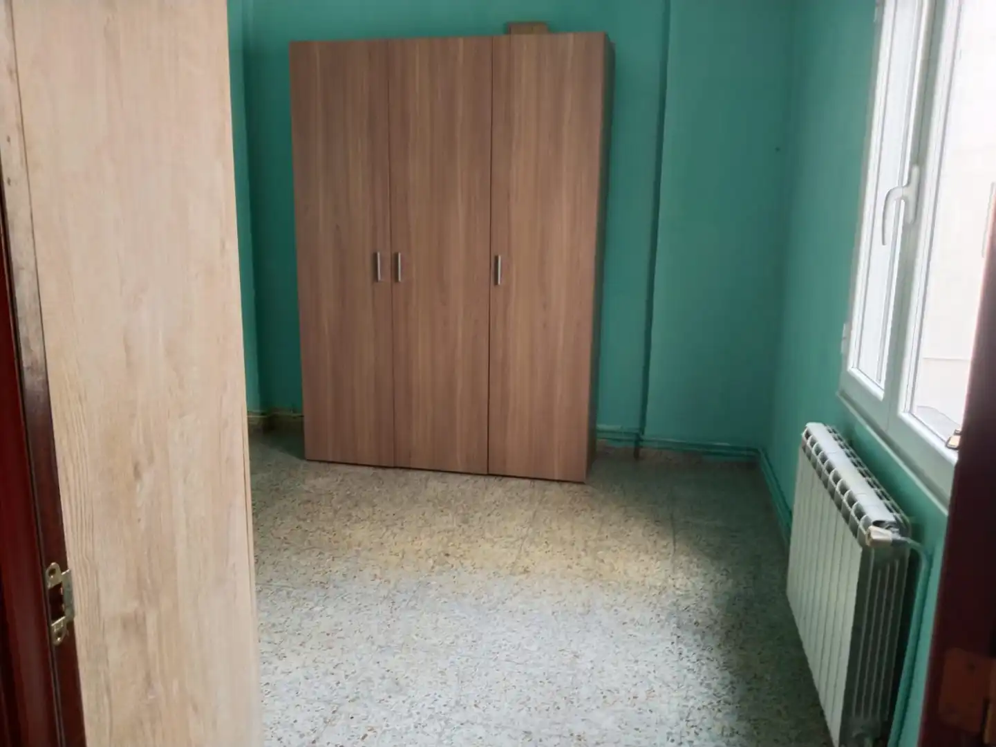 Schlafzimmer von Wohnung zum Verkauf in  Logroño mit Heizung und Möbliert