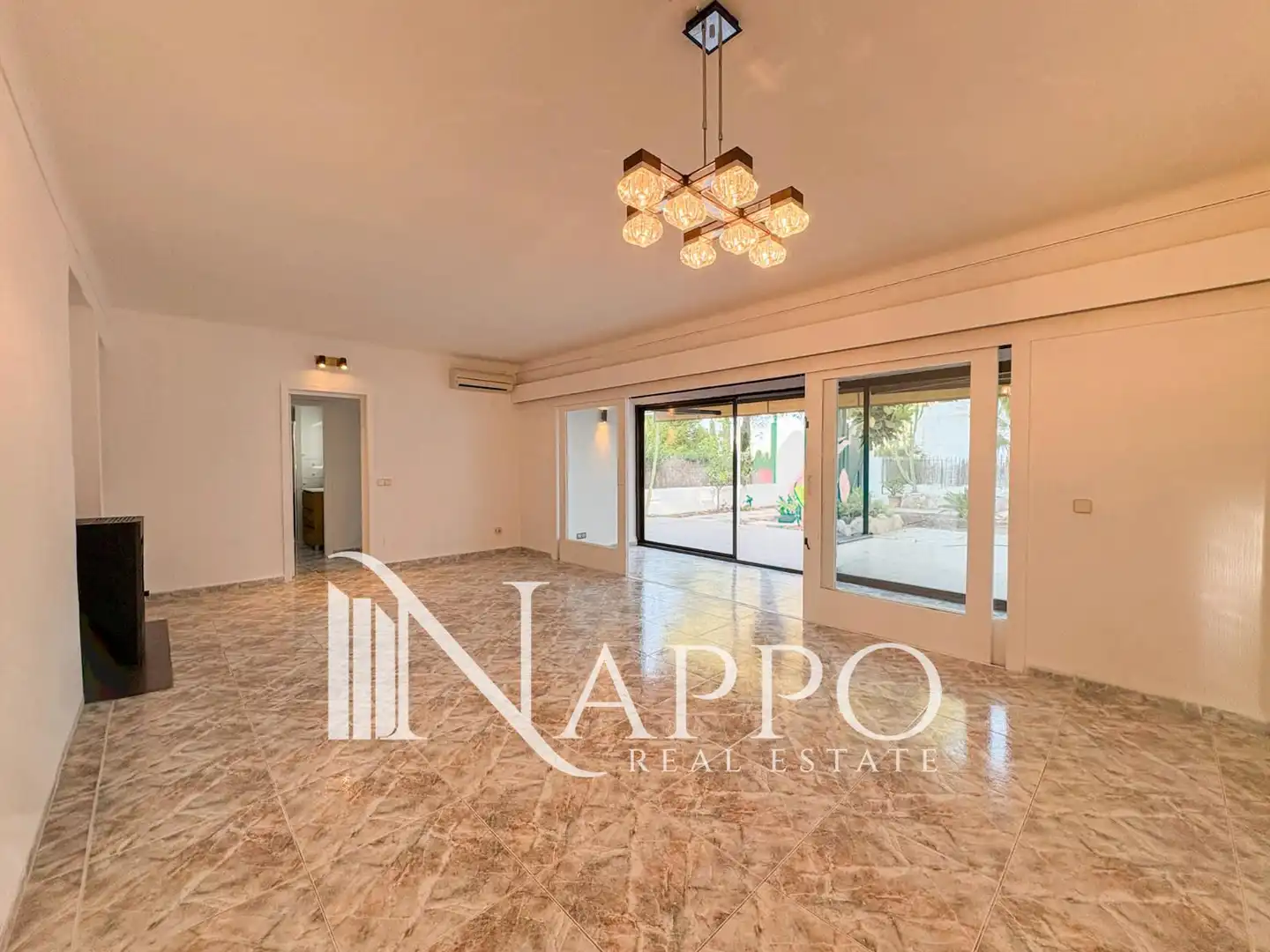 Living room of Houses for rent in Calvià  with Heating, Private garden and Alarm