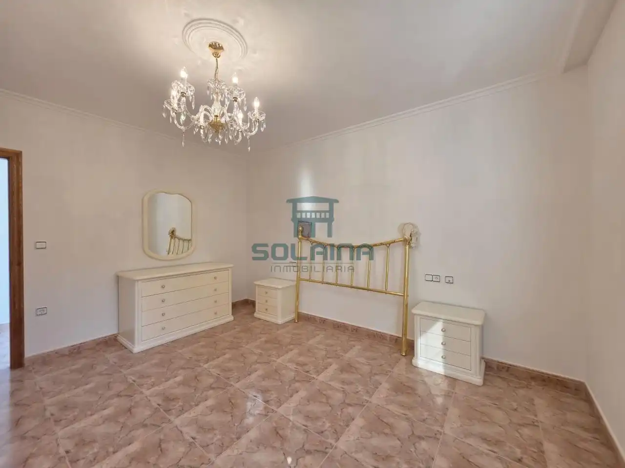 Habitación de Casa o chalet en venta en A Merca   con Calefacción, Jardín privado y Terraza