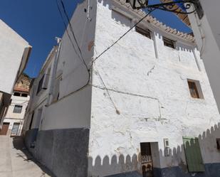 Vista exterior de Casa o xalet en venda en Albuñuelas amb Traster i Balcó