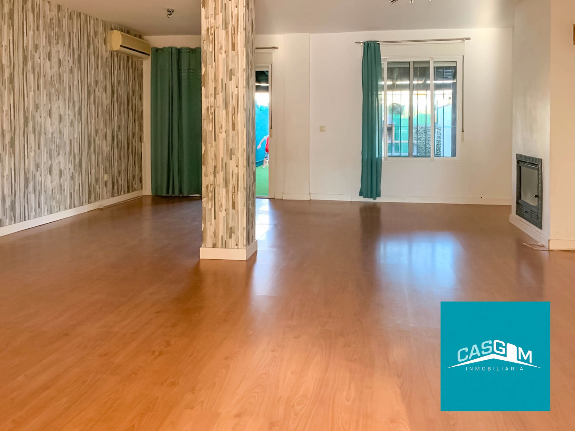 Casa adosada en venda en Aljaraque amb Aire condicionat, Jardí privat i Parquet