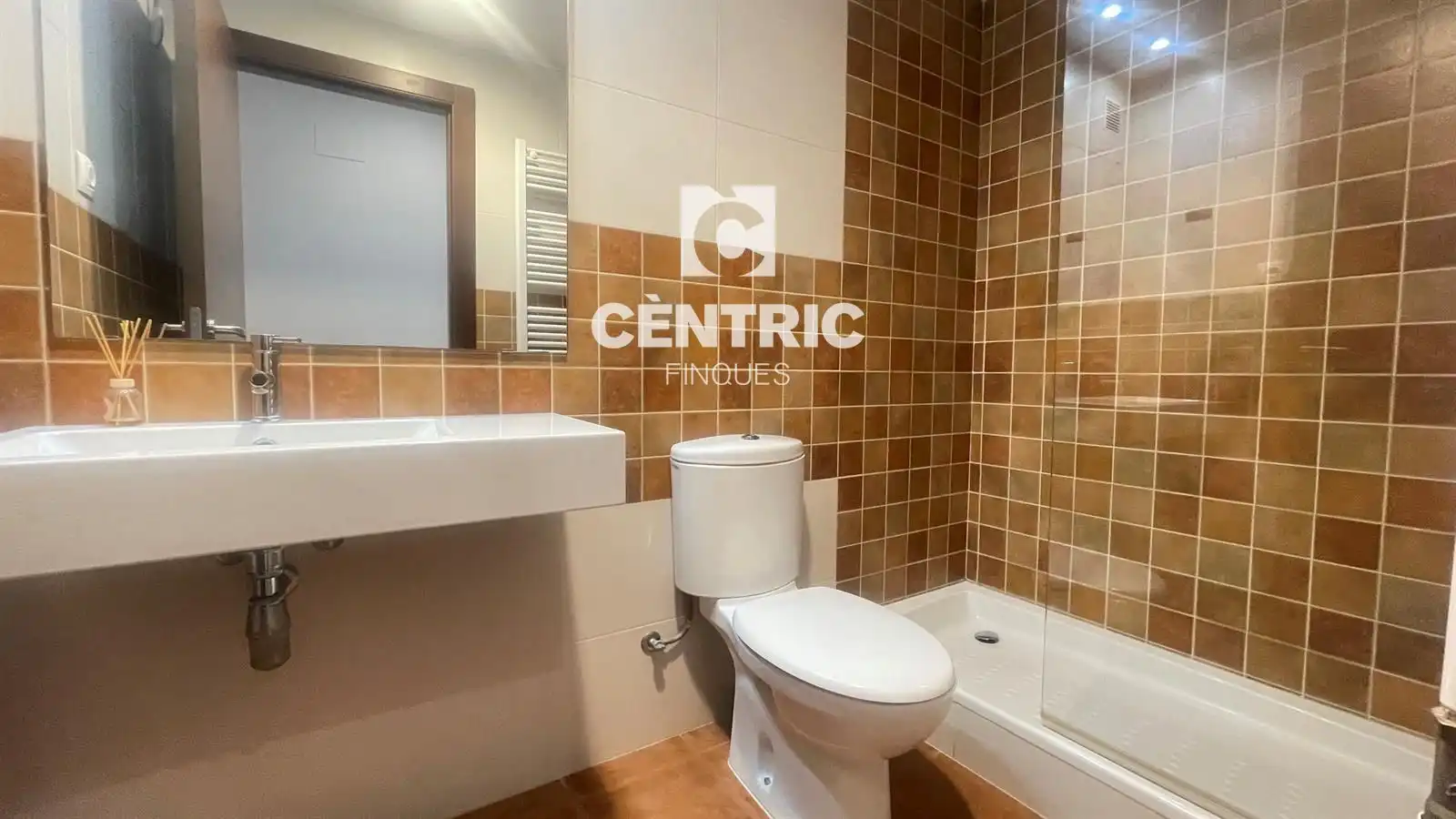 Badezimmer von Wohnung zum Verkauf in Terrassa