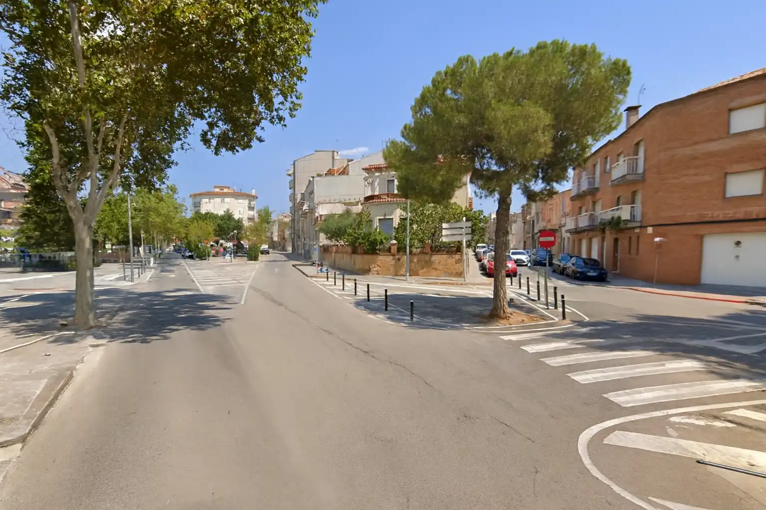 Vista exterior de Casa o xalet en venda en Sabadell amb Jardí privat, Terrassa i Piscina