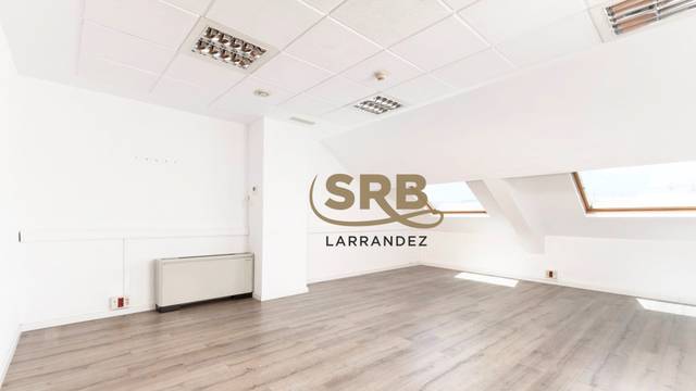 Oficina en Alquiler en Carrer d'Aragó en L'Antiga Esquerra de l'Eixample