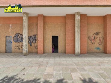 Local comercial de lloguer a Calle Árbol del Amor LOB 8