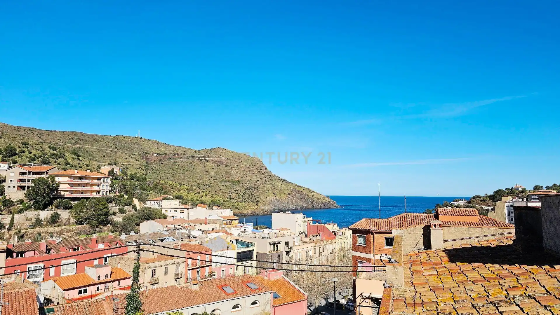 Vista exterior de Casa o chalet en venta en Portbou con Aire acondicionado, Horno y Lavadora