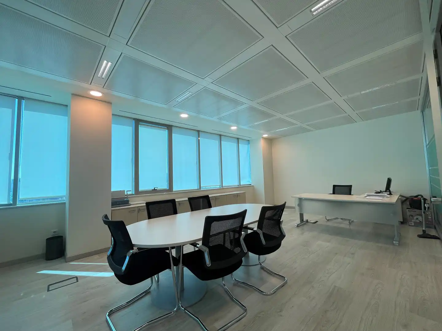 Büro zum Verkauf in Alcalá de Henares mit Klimaanlage und Heizung