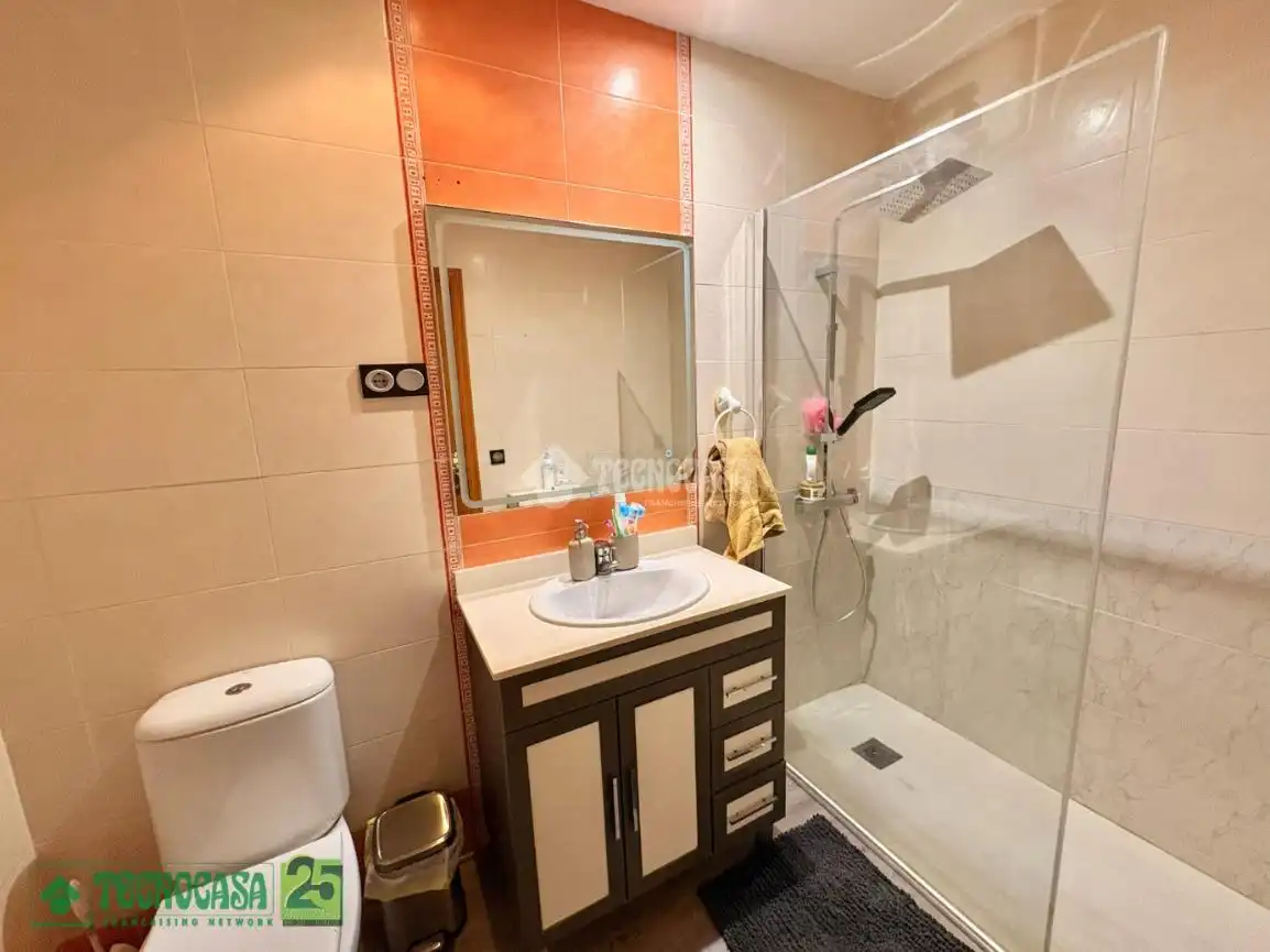 Baño de Piso en venta en Ocaña con Aire acondicionado, Calefacción y Piscina comunitaria