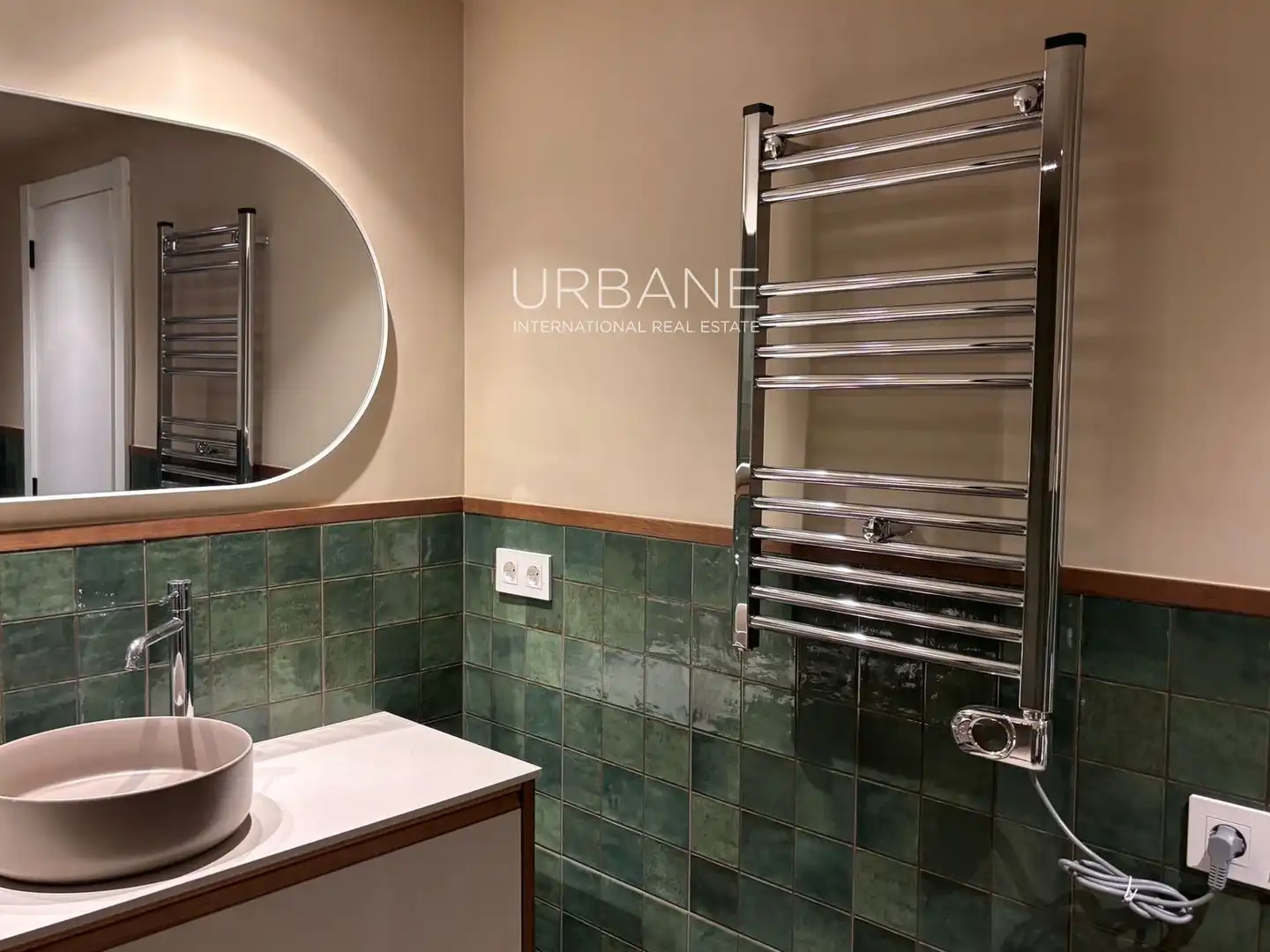 Flat with pool for sale in GÈNOVA, imagen 17