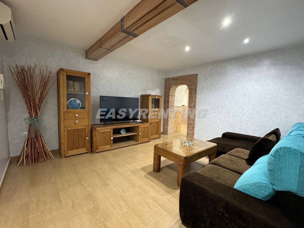 Living room of Single-family semi-detached to rent in La Línea de la Concepción  with Air Conditioner, Terrace and Furnished
