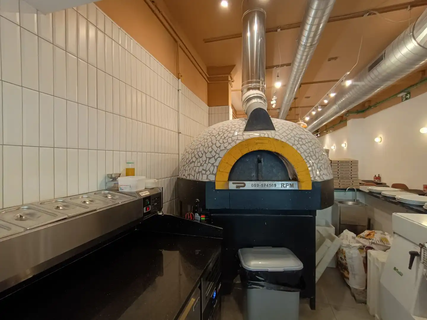 Business premises for transfer in Eixample, imagen 44