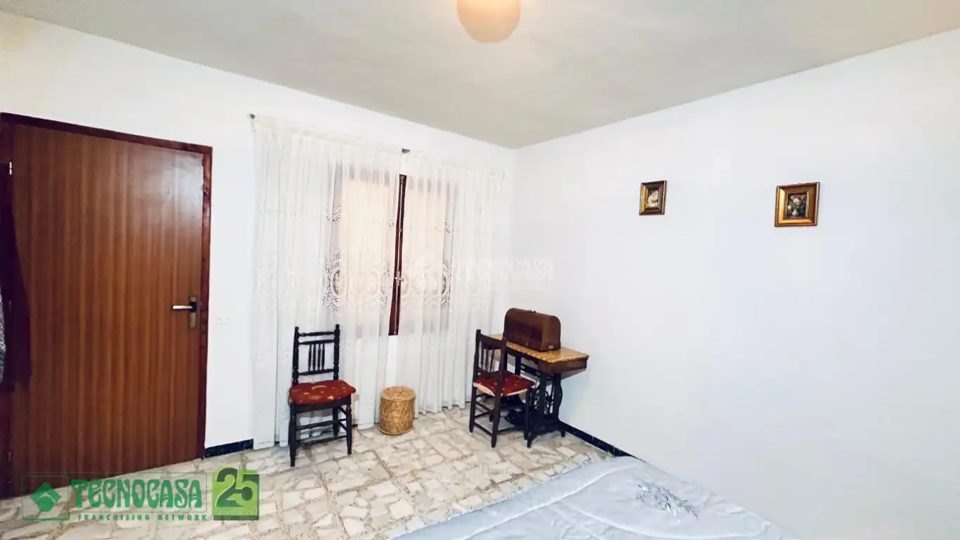 Dormitori de Casa adosada en venda en Urda