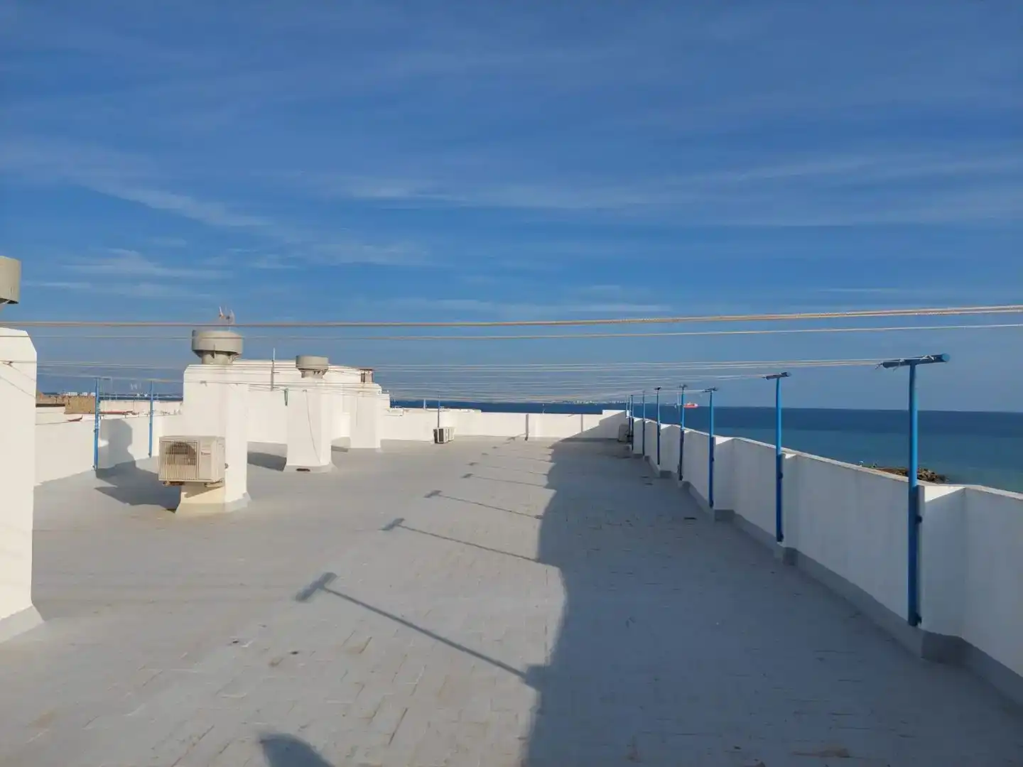 Vista exterior de Piso de alquiler en Rota con Aire acondicionado, Amueblado y Balcón