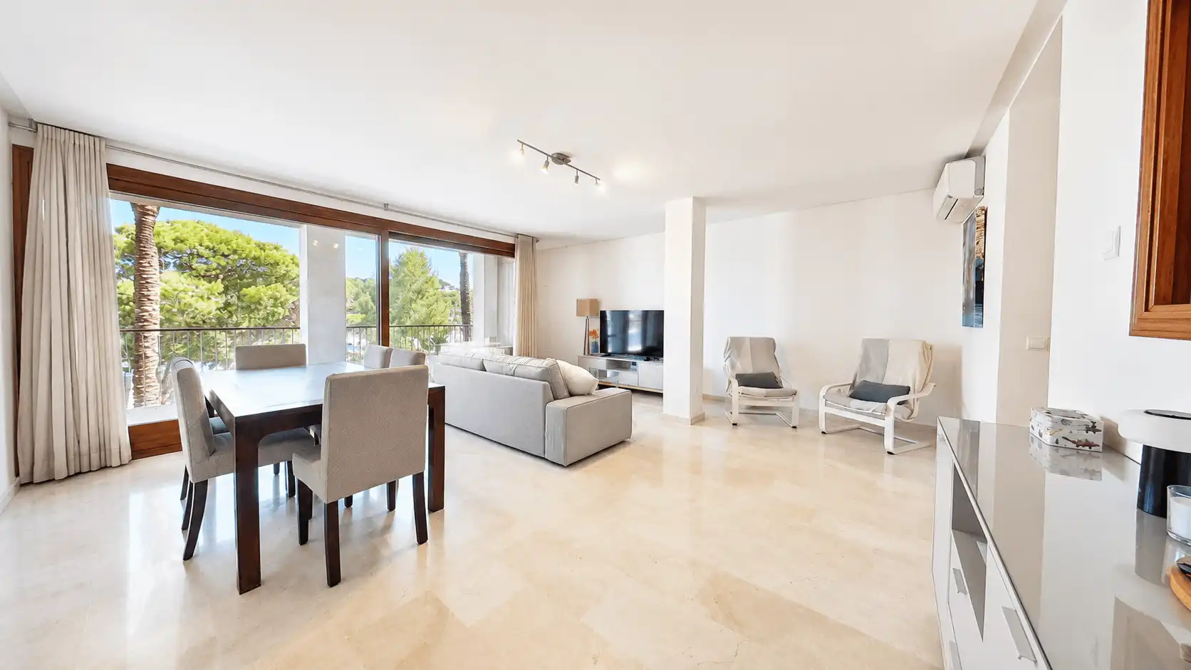 Wohnzimmer von Gebäude zur Miete in Manacor