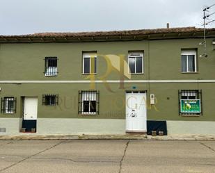 Exterior view of House or chalet for sale in Cubillas de los Oteros