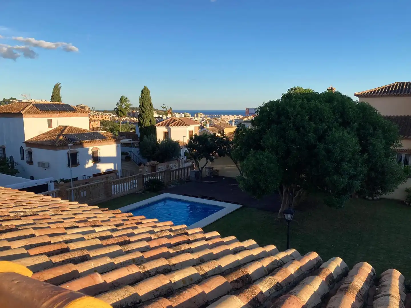 Jardín de Casa o chalet en venta en Fuengirola con Aire acondicionado, Jardín privado y Parquet