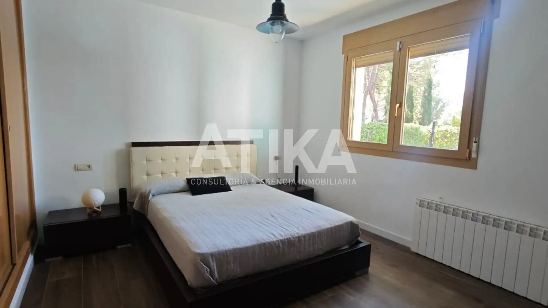 Bedroom of Houses for sale in Ontinyent  with Air Conditioner, Heating and Private garden