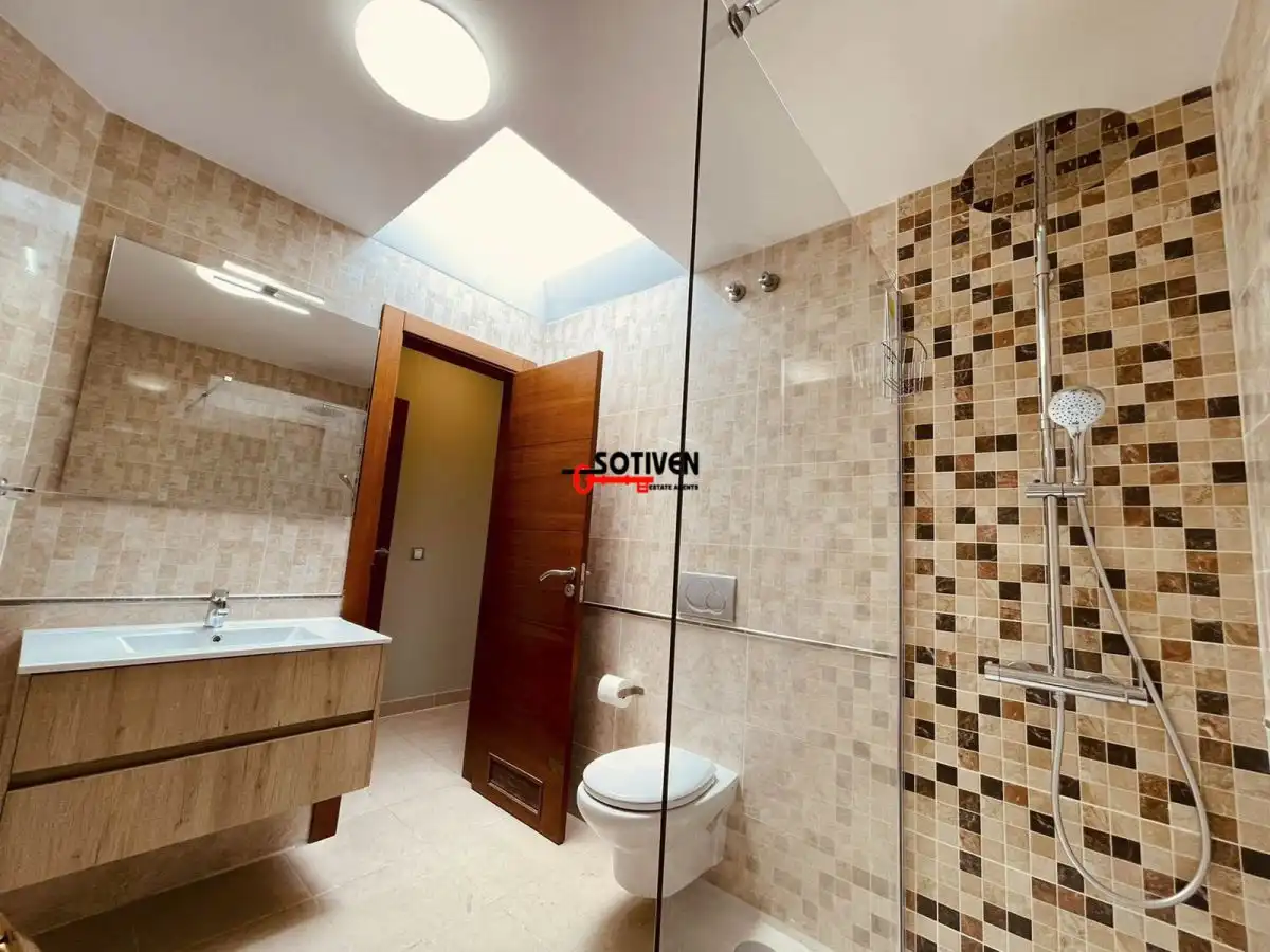 Baño de Casa o chalet de alquiler en Arona con Terraza