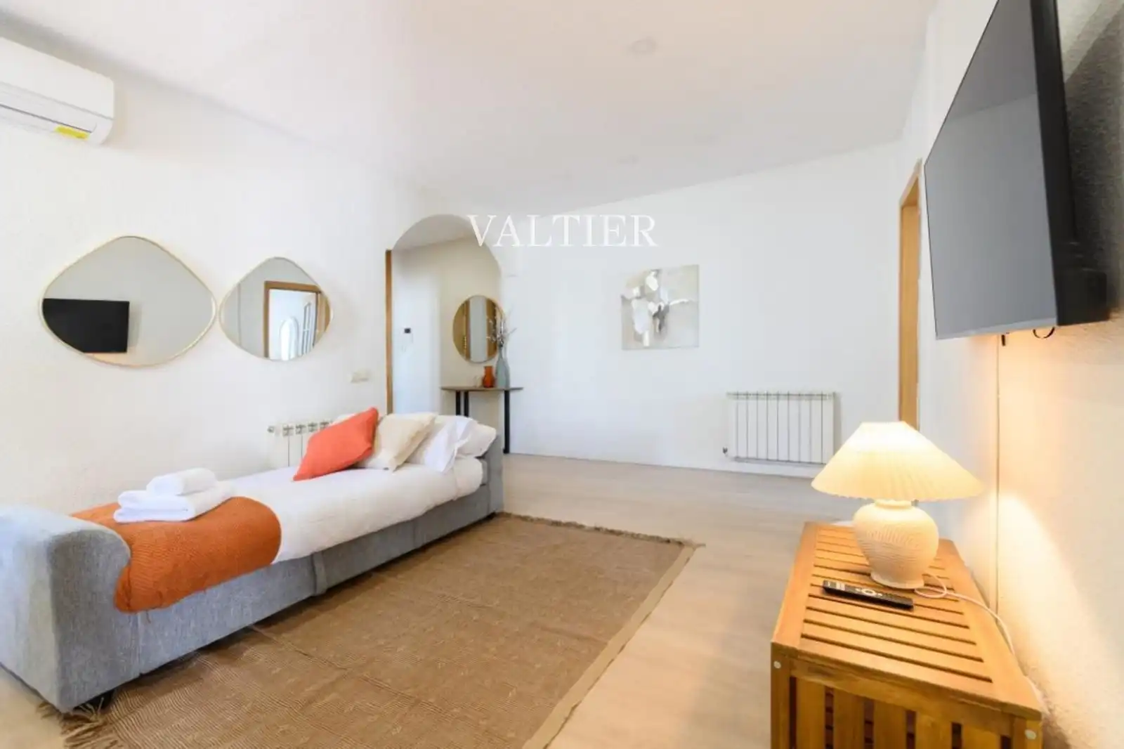Bedroom of Attic for rent in Madrid  with Air Conditioner, Heating and Terrace