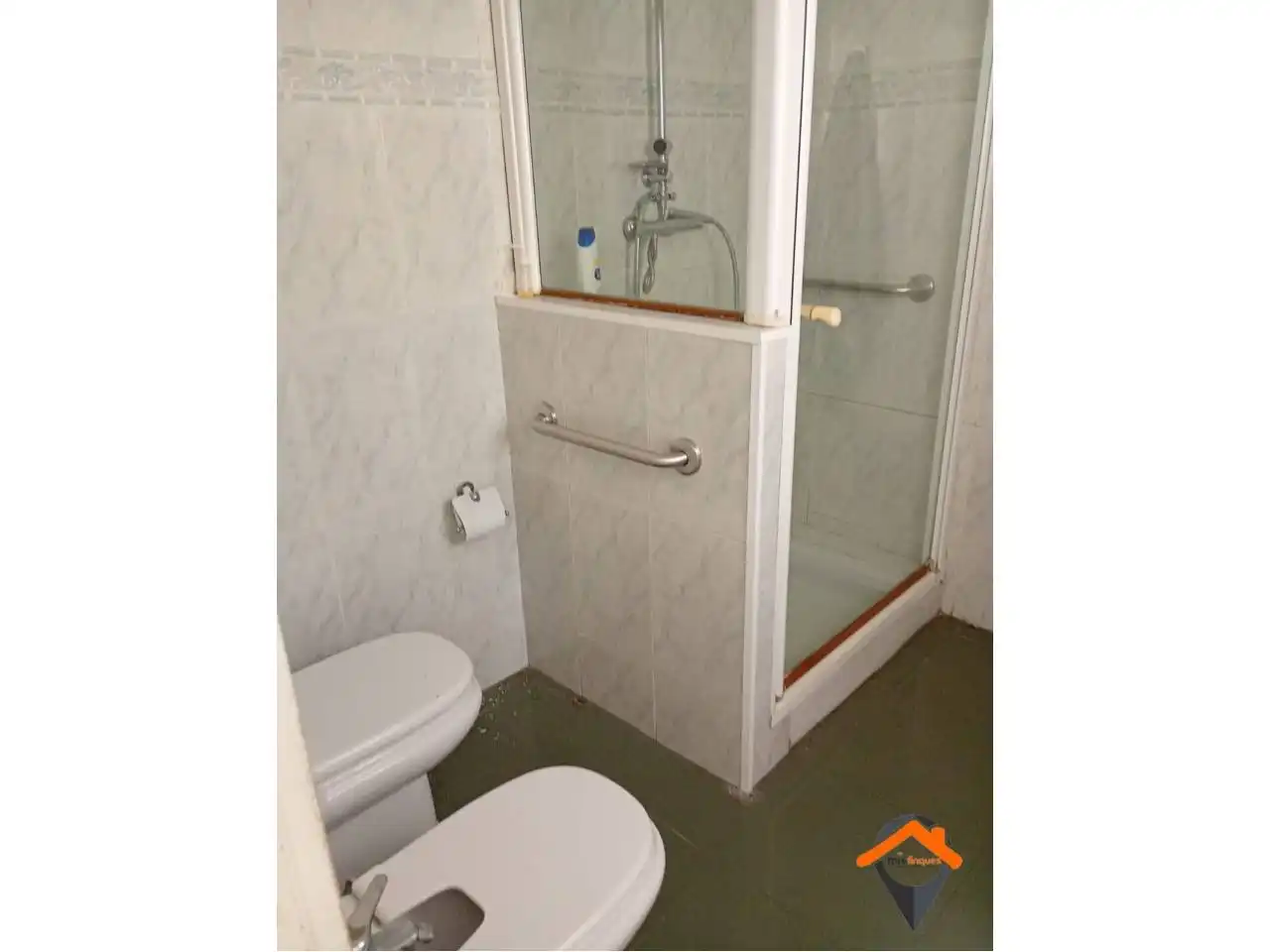 Bathroom of Houses for sale in Sabadell  with Air Conditioner, Heating and Private garden